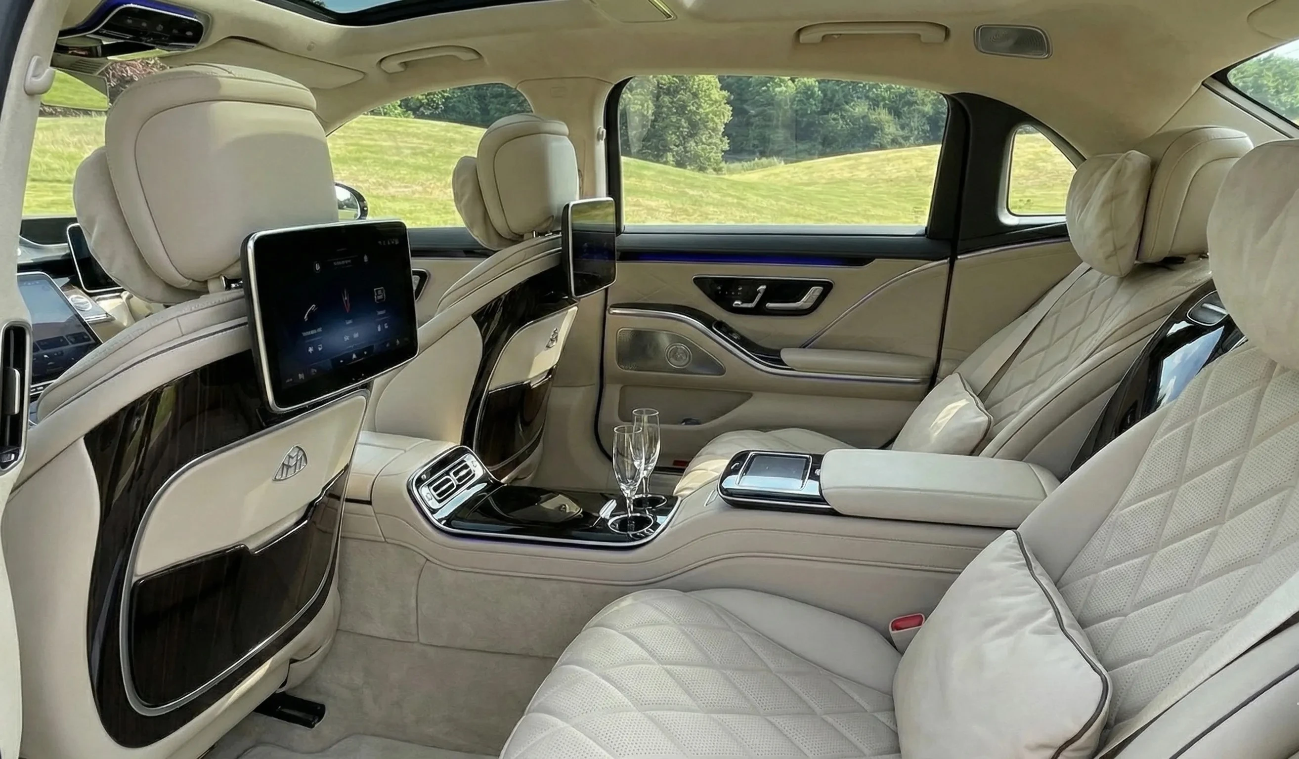 Mercedes-Benz Maybach - 3